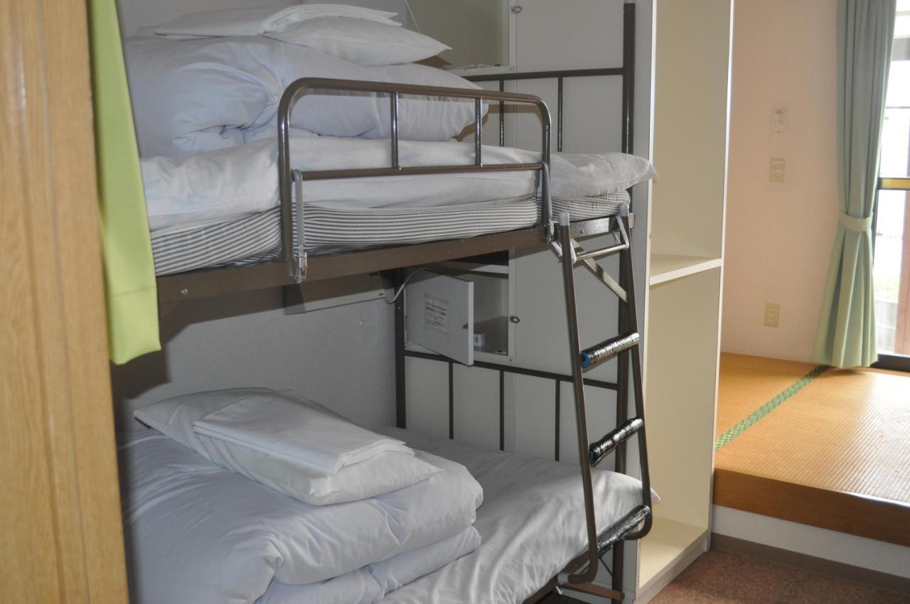 Yakushima Youth Hostel ภายนอก รูปภาพ